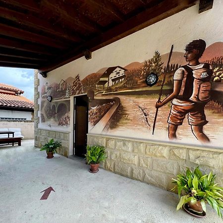 Albergue San Nicolas Larrasoana Dış mekan fotoğraf